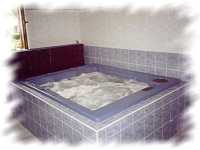 zapuštěné whirlpooly